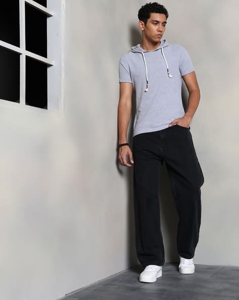 Stretchable Z black straight fit jeans